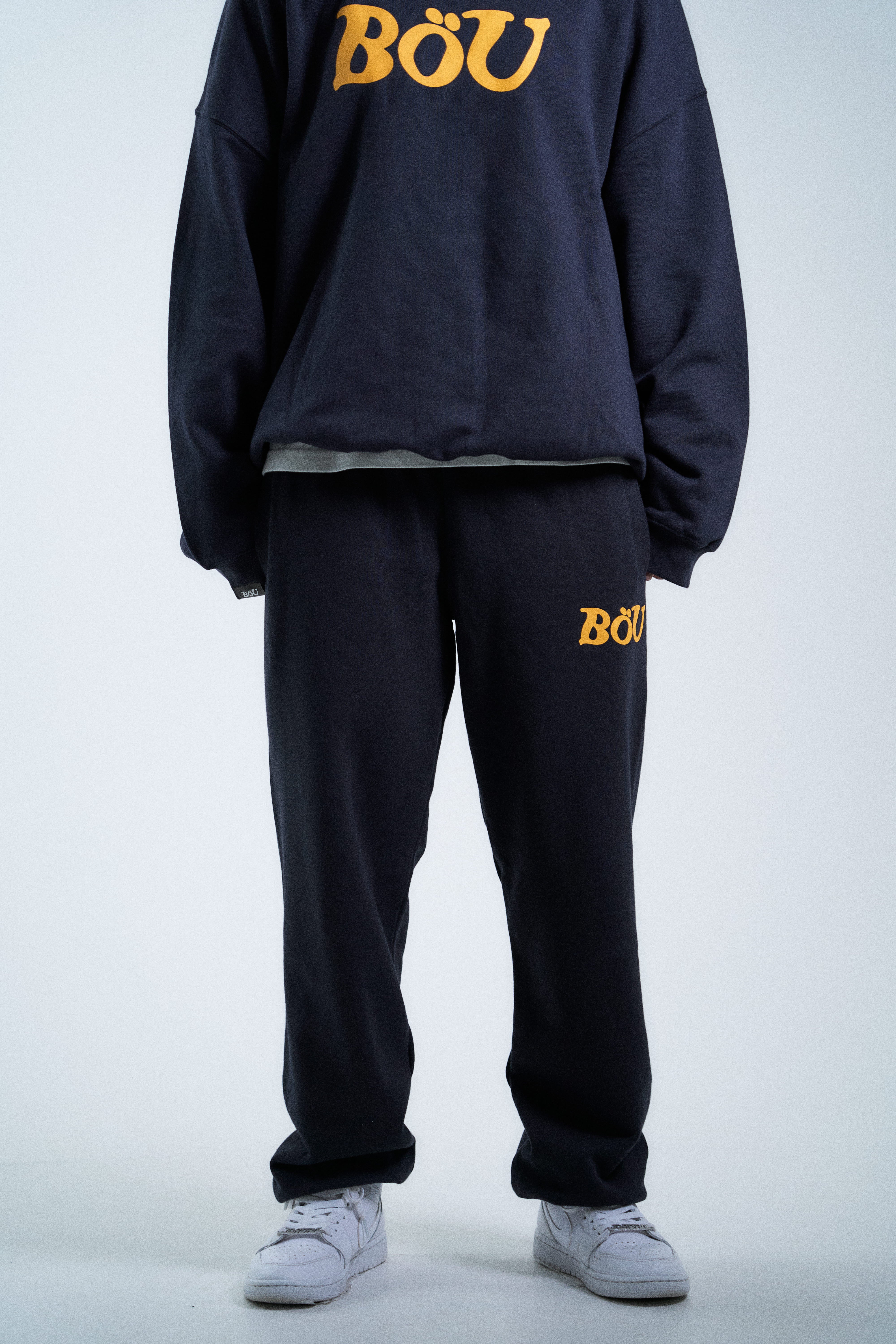 WAVE LOGO SWEAT PANTS（NAVY） – BöU Official Store