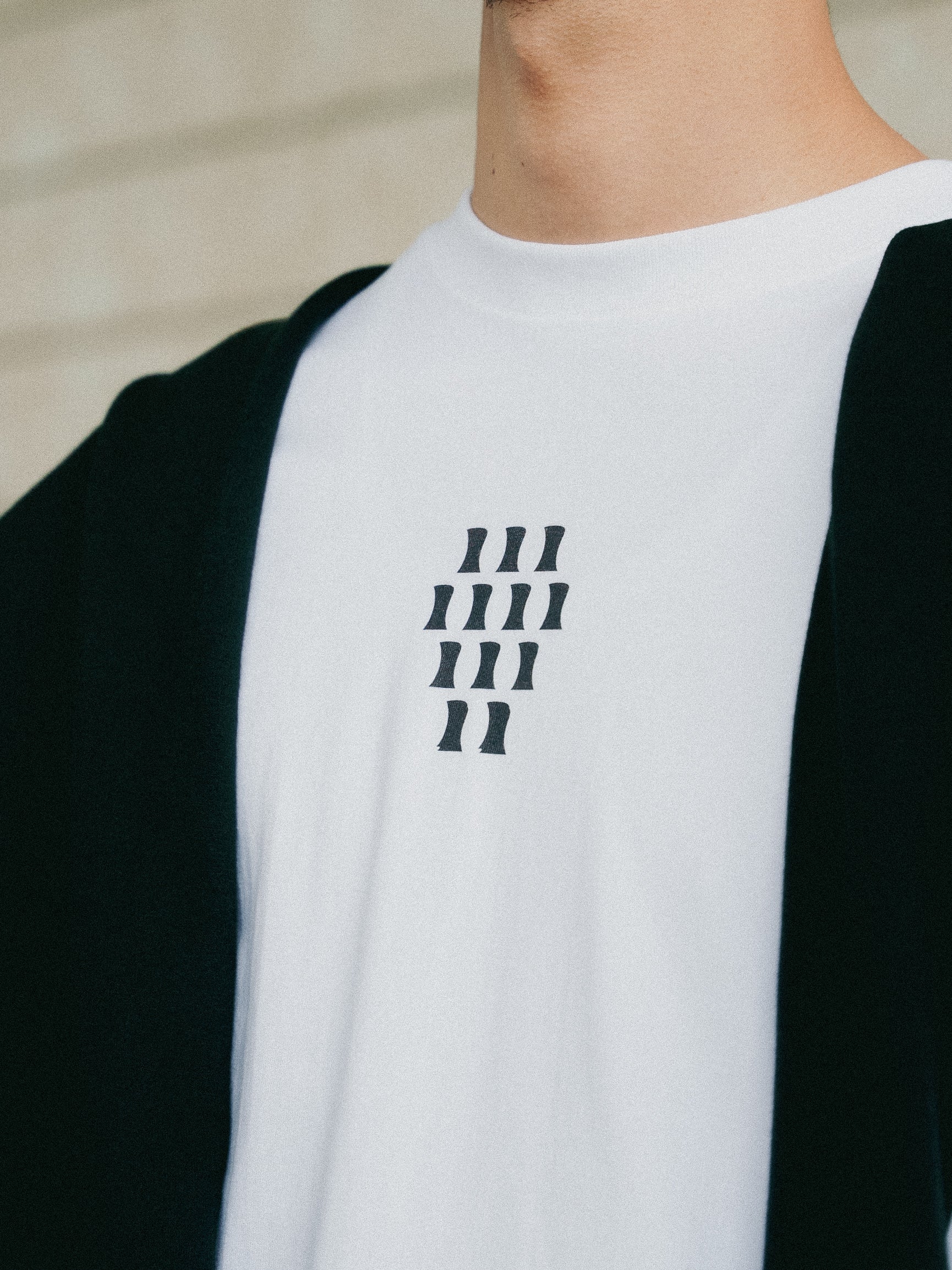 BUDO Mサイズ ホワイト Tシャツ BUDO Mサイズ ホワイト Tシャツ プロフィール フォックス