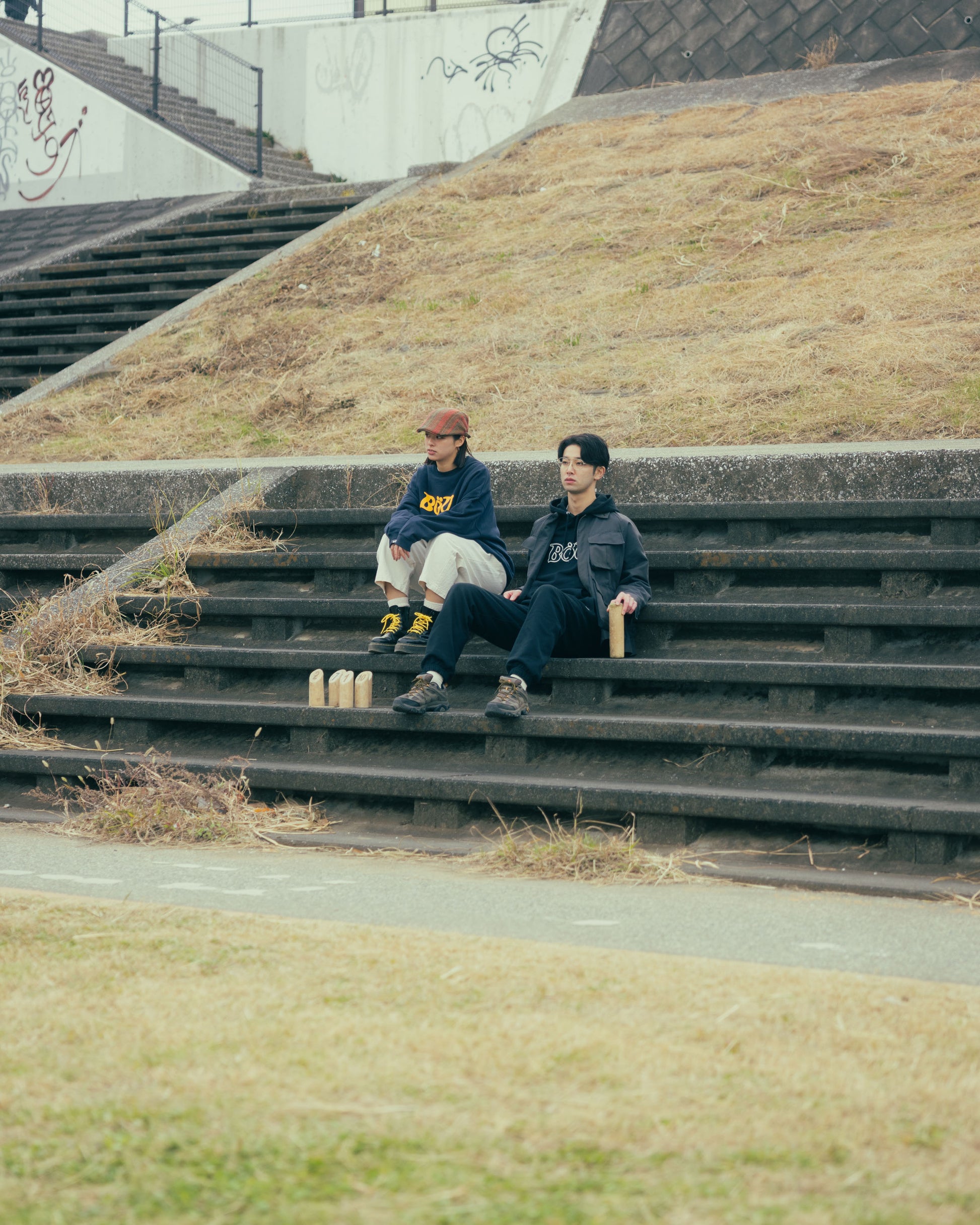 WAVE LOGO SWEAT SHIRT（NAVY）