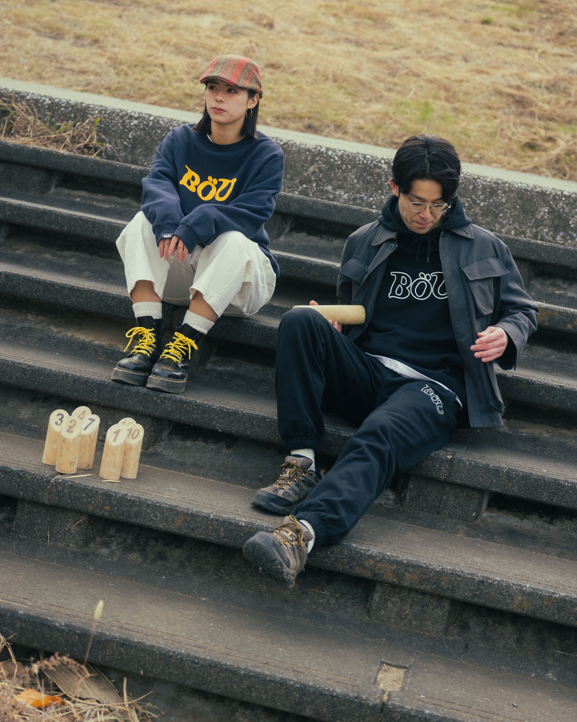 WAVE LOGO SWEAT SHIRT（NAVY）