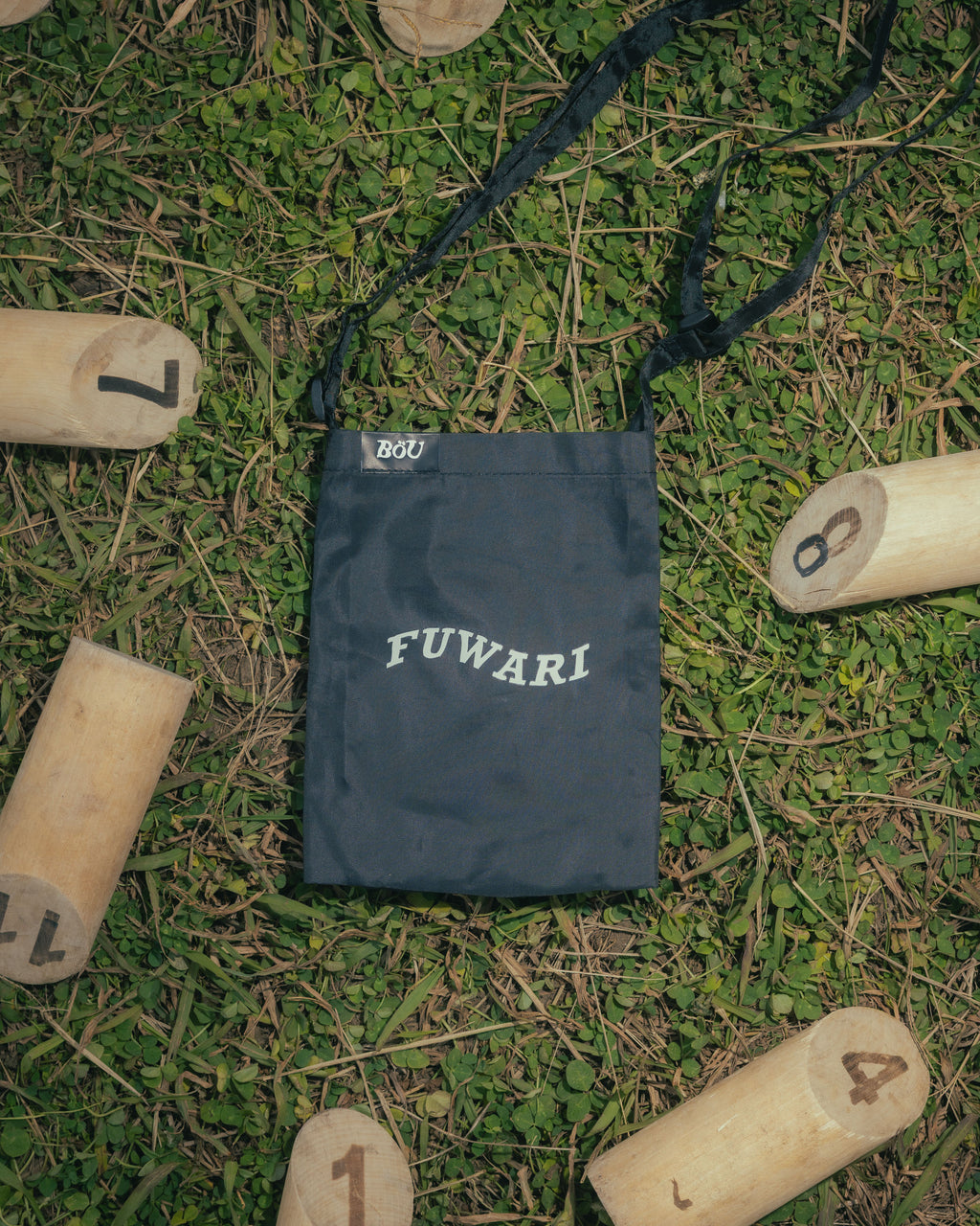 SLUNG SKITTLE BAG（BLK）